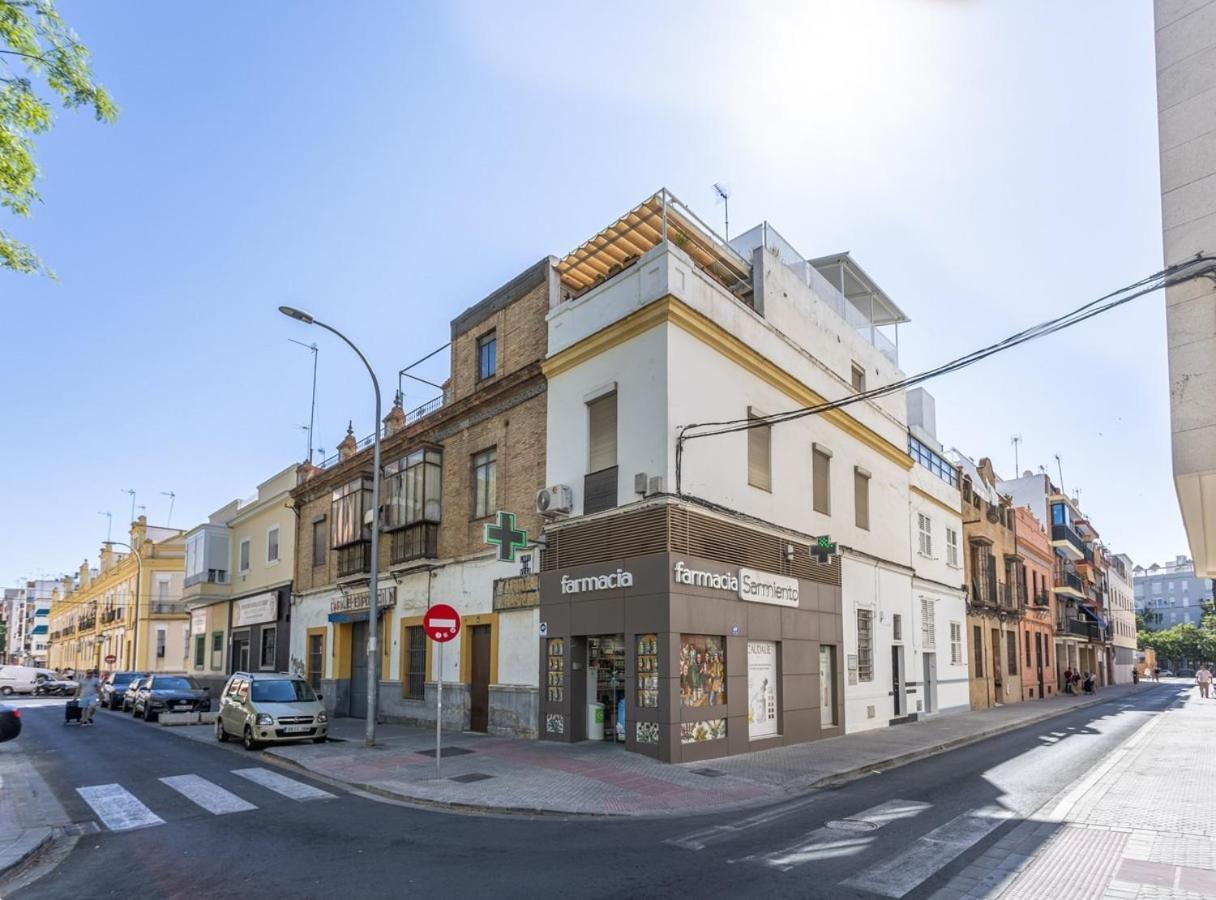 Feria De Abril De Sevilla 外观 照片